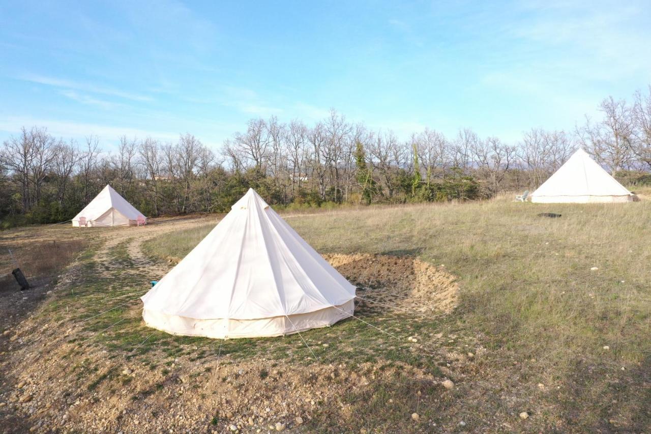 Camping Arbre De Vie Монтаньяк Экстерьер фото