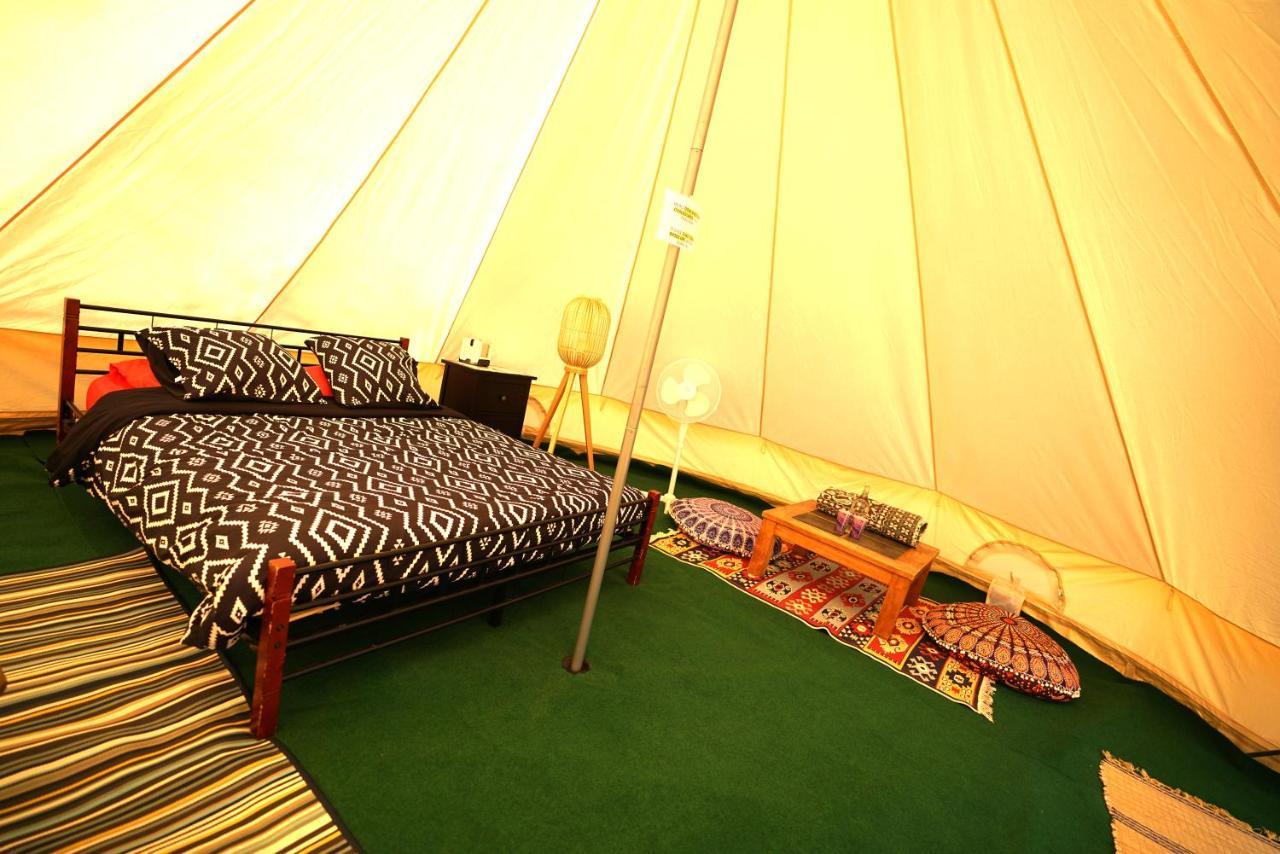 Camping Arbre De Vie Монтаньяк Экстерьер фото
